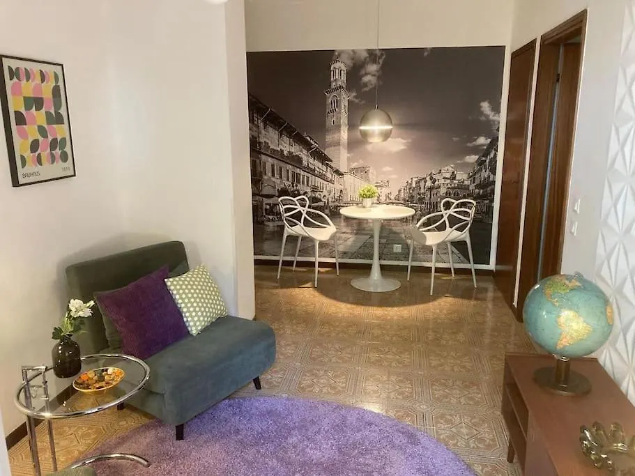 Appartamento Verona Vintage, Close To Trade Fair, Hospital And City Centre